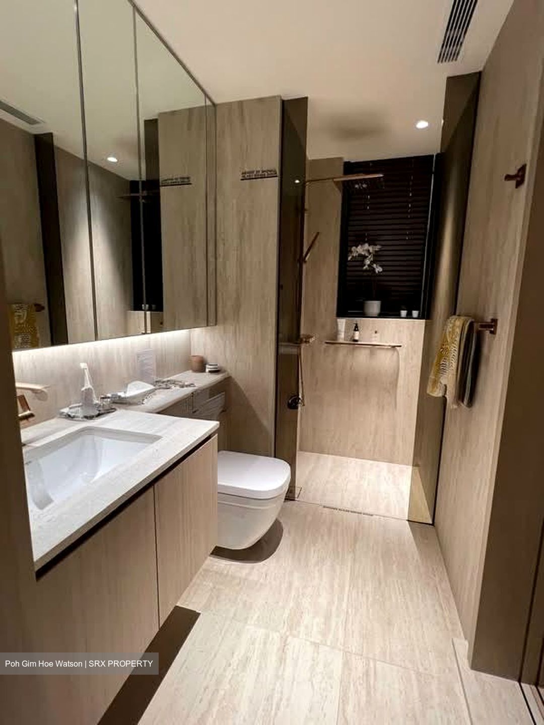 Arina East Residences (D15), Apartment #597881101
